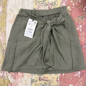 Zara nwt Olive Green Tie-Front Skirt